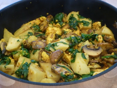 Curry of celeriac, spinach, mushrooms and paneer